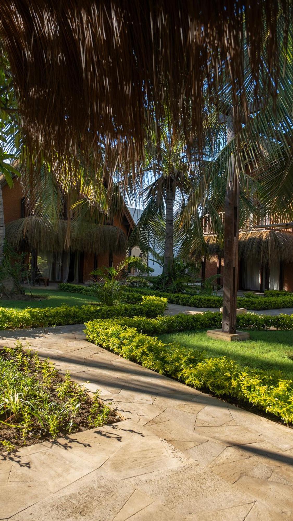 Le Vahine Eco-Resort Тулиара Экстерьер фото